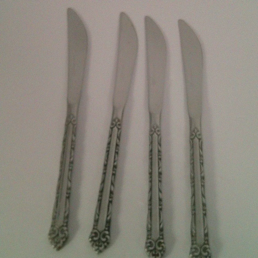 Ekco Eterna‎ Stainless Steel Butter Knives Set of 4 Japan Vintage Floral Pattern
